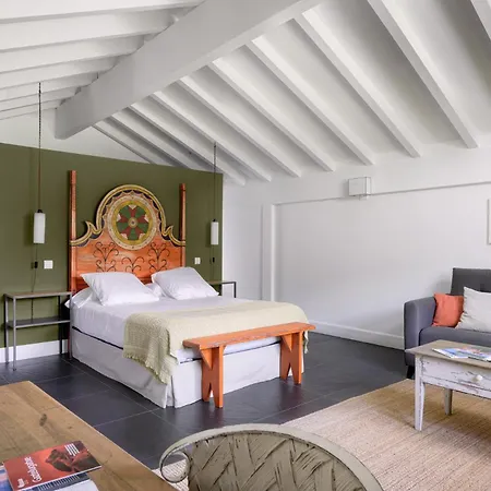 Errota-Barri Caserio Boutique