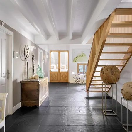 Errota-Barri Caserio Boutique منزل ريفي Larrauri