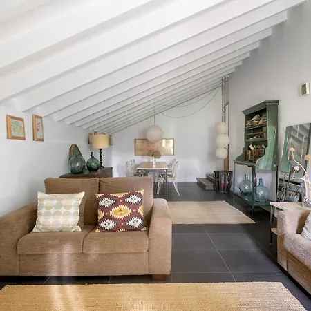 Errota-Barri Caserio Boutique * Larrauri