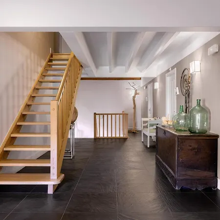 Errota-Barri Caserio Boutique منزل ريفي