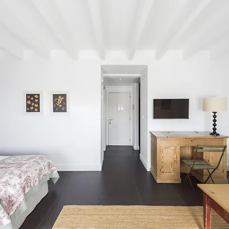 Errota-Barri Caserio Boutique *